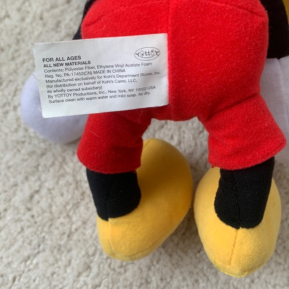 Micky & Minnie Disney Stuff Toy from Kohl’s Cares - Picture 9 of 10